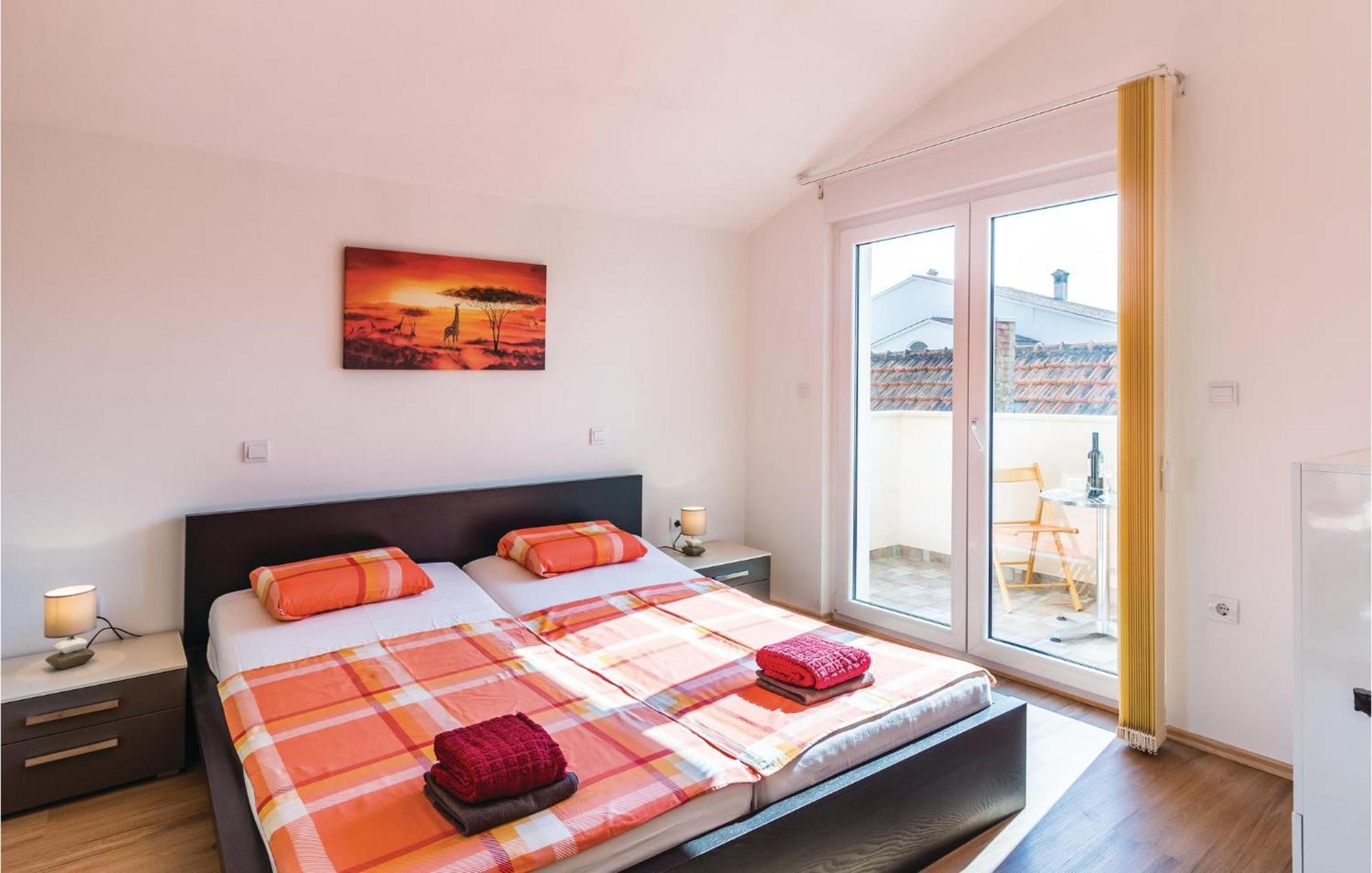 Stunning Apartment In Fazana With House Sea View Exterior foto